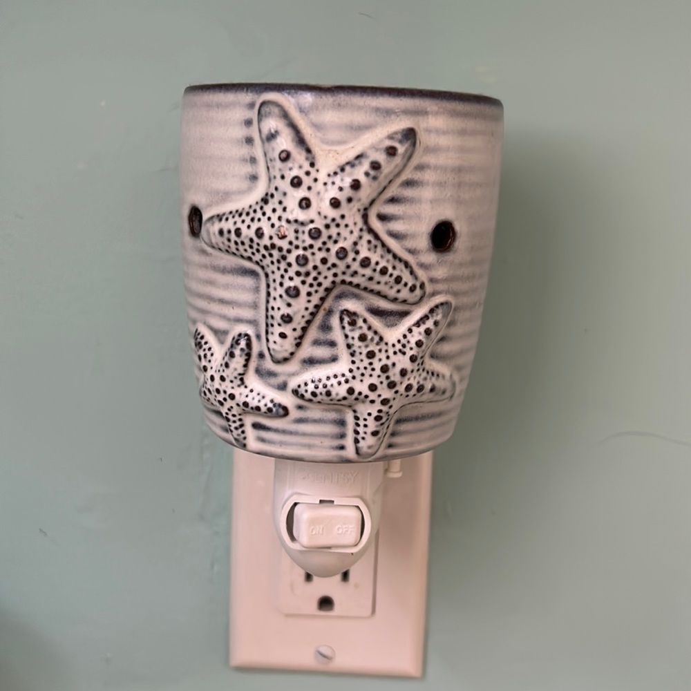 Scentsy Coastal Starfish mini warmer